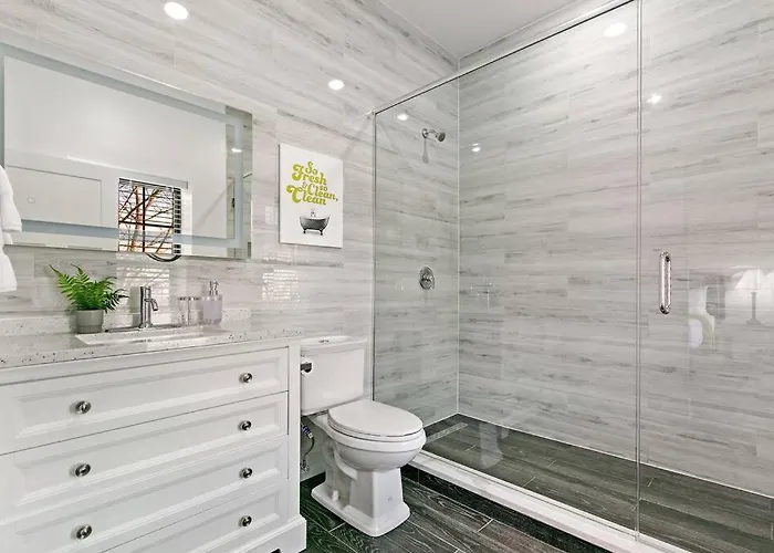 Relaxing 3br With King Beds & Washer - Lawndale 1 & 2 Rep Apartment *